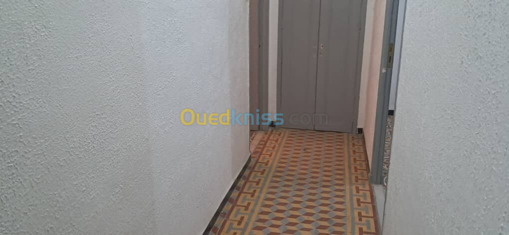 Location Appartement F3 Annaba Annaba