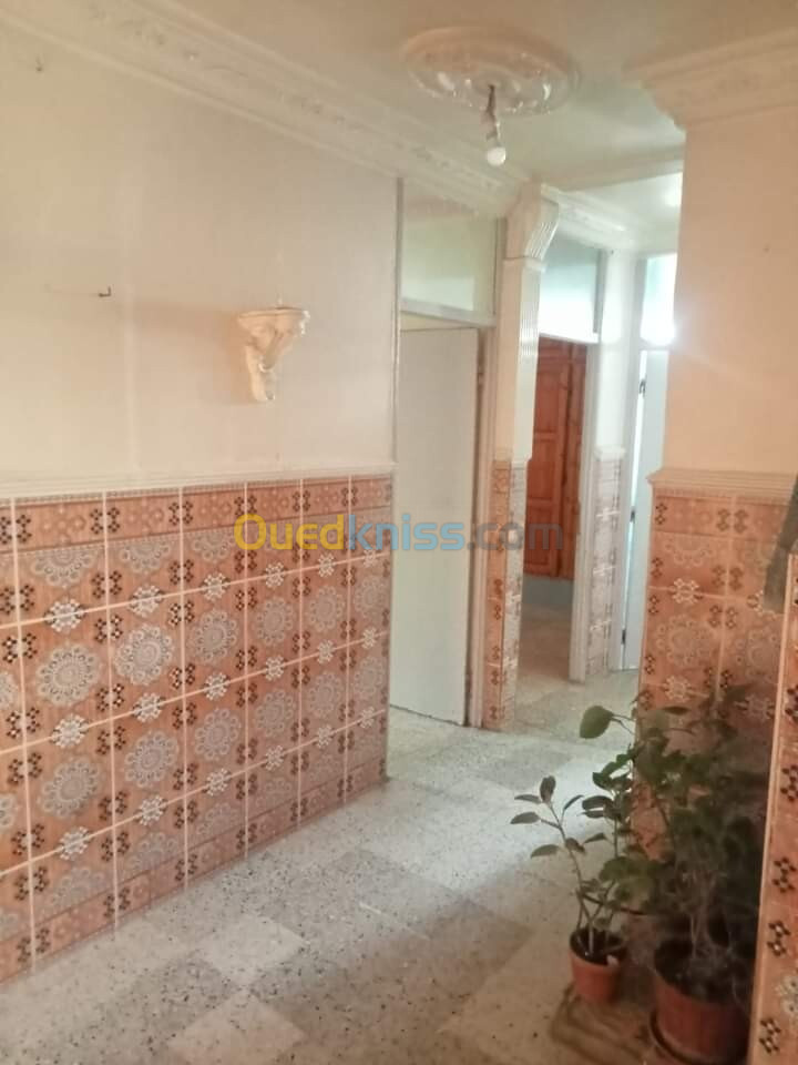 Vente Appartement F4 Annaba Annaba