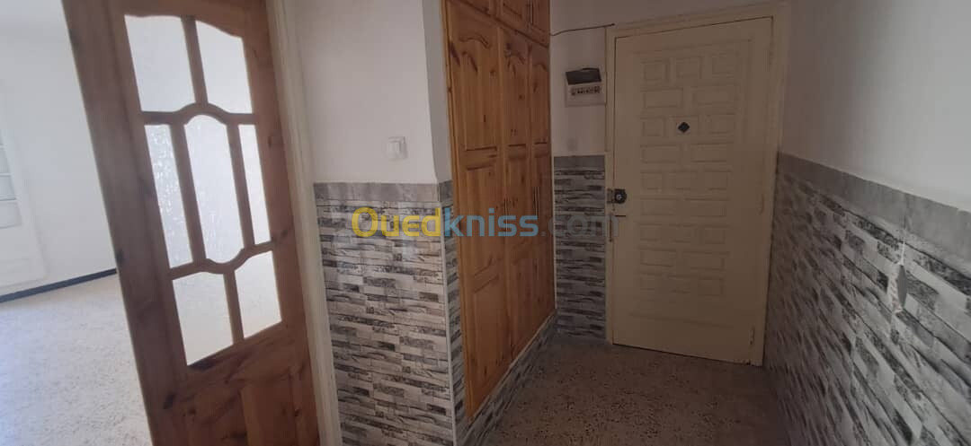 Location Appartement F3 Annaba Annaba