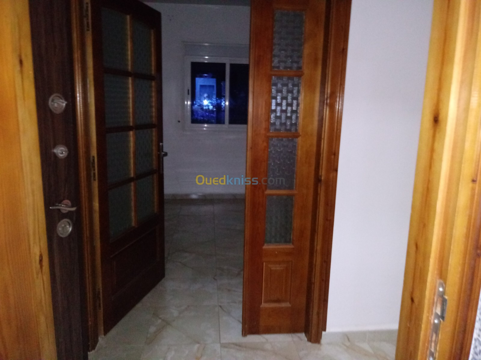 Location Appartement F4 Annaba Annaba