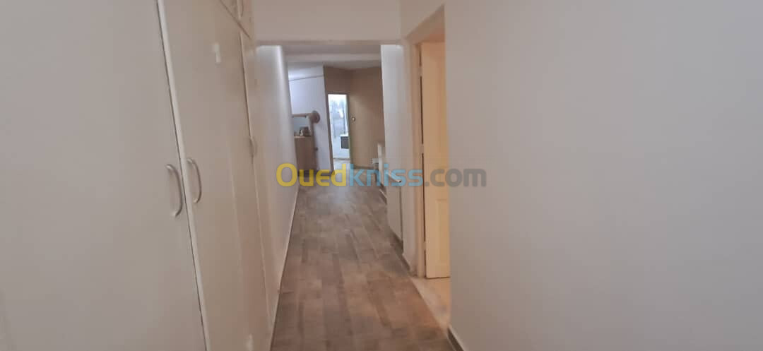 Vente Appartement F5 Annaba Annaba