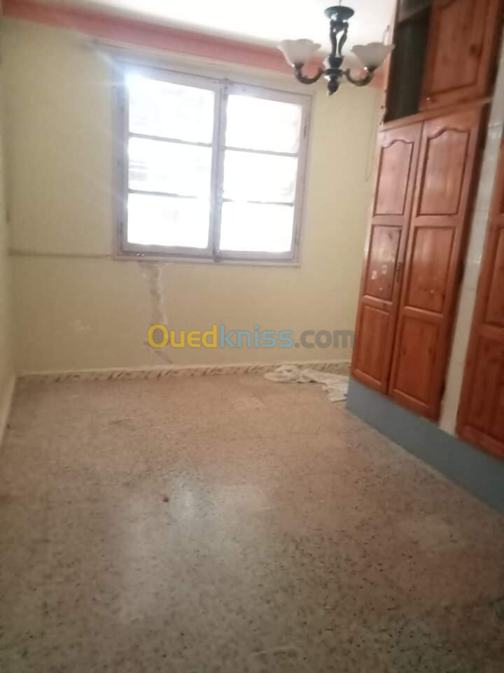 Vente Appartement F4 Annaba Annaba