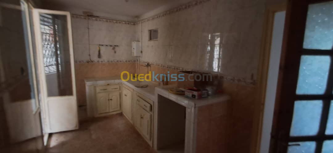 Vente Appartement F3 Annaba Annaba