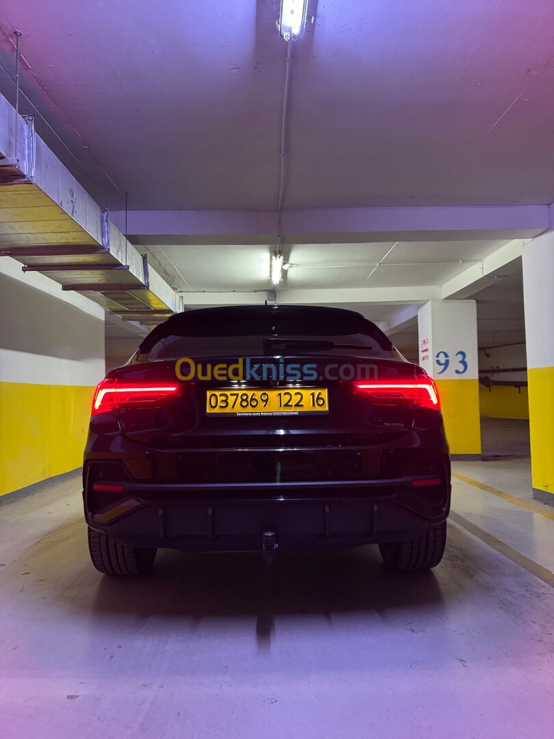 Audi Q3 2022 Q3