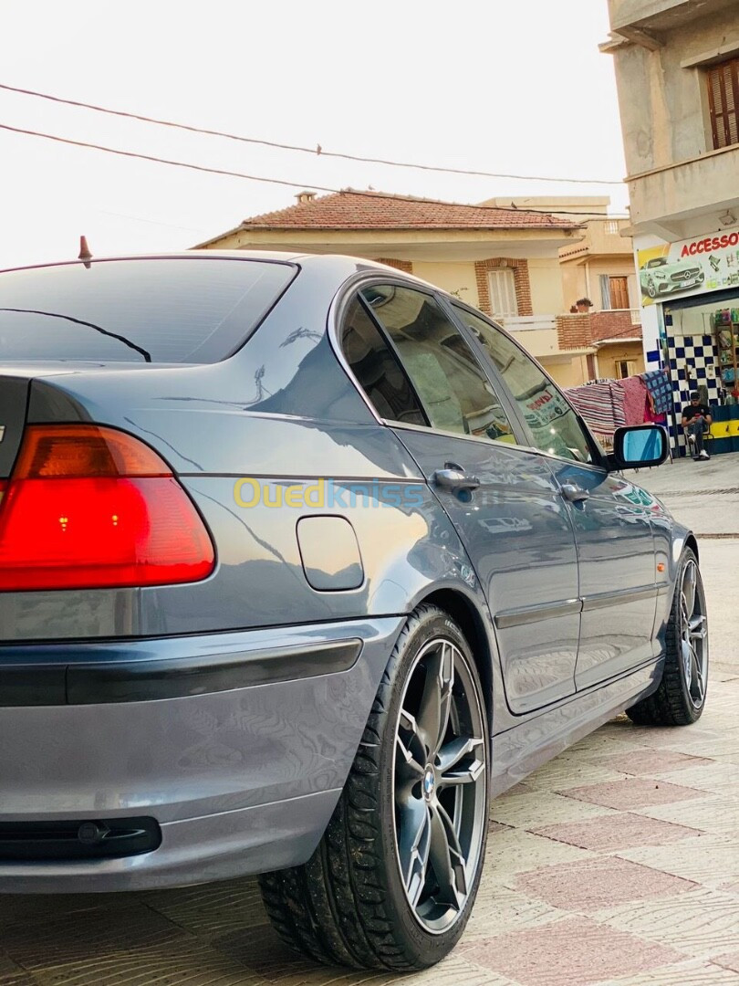 BMW Série 3 2000 E46 330i