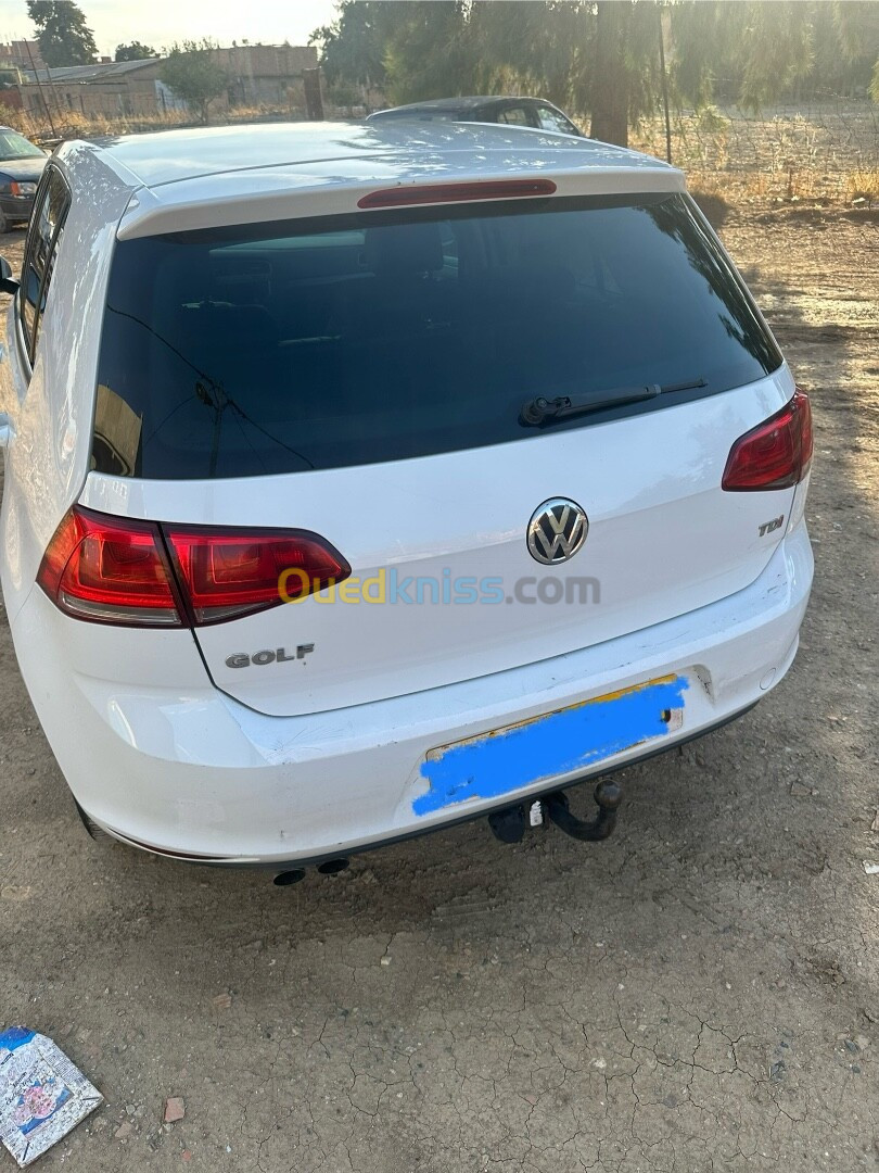 Volkswagen Golf 7 2014 Trendline +