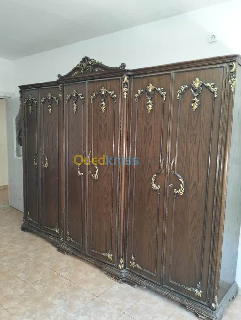 Armoire 6 portes importation 