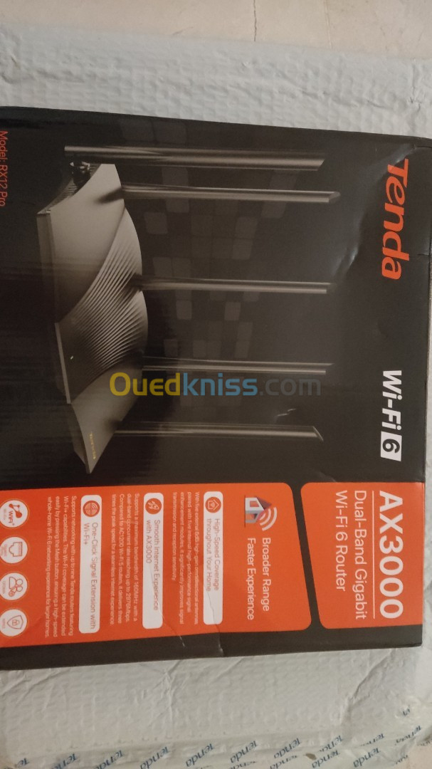 Tenda  Wifi6 Router AX3000 RX12 PRO mesh.