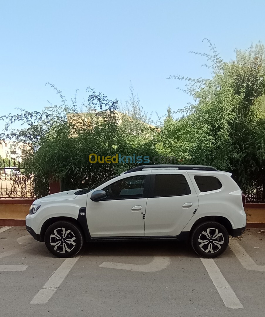 Dacia Duster 2023 