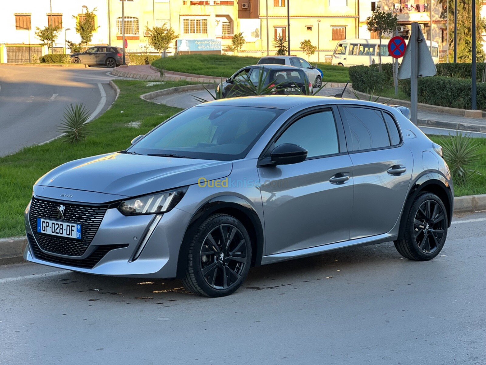 Peugeot 208 2023 GT