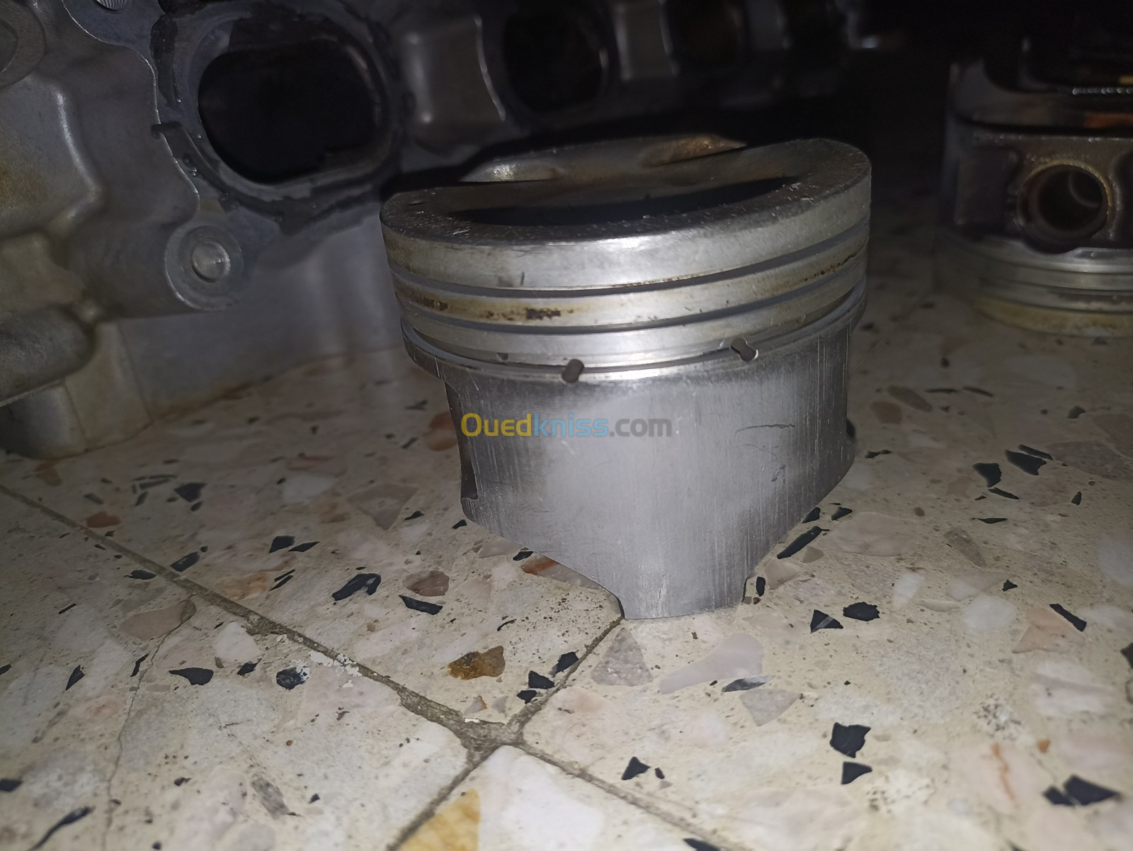 Culasse piston Suzuki sx4 1.6 ess