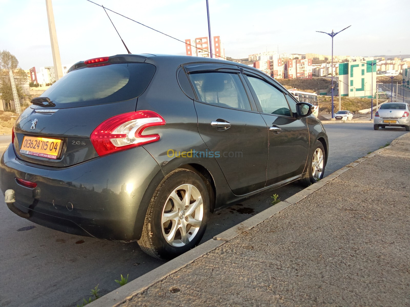 Peugeot 208 2015 Allure