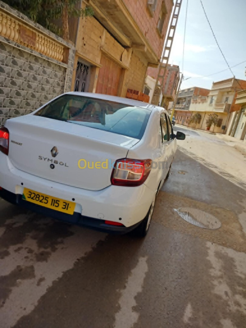 Renault Symbol 2015 Exception