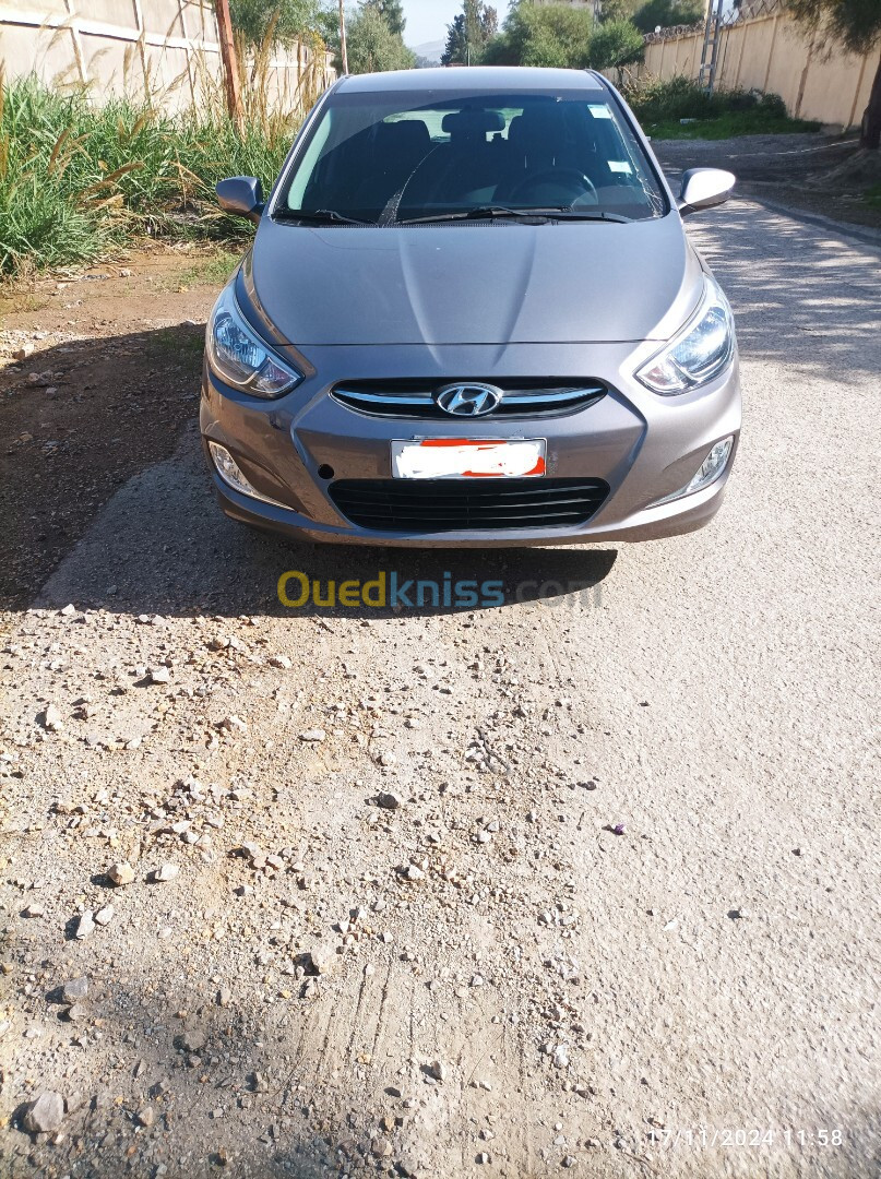 Hyundai Accent RB  5 portes 2018 GL DZ