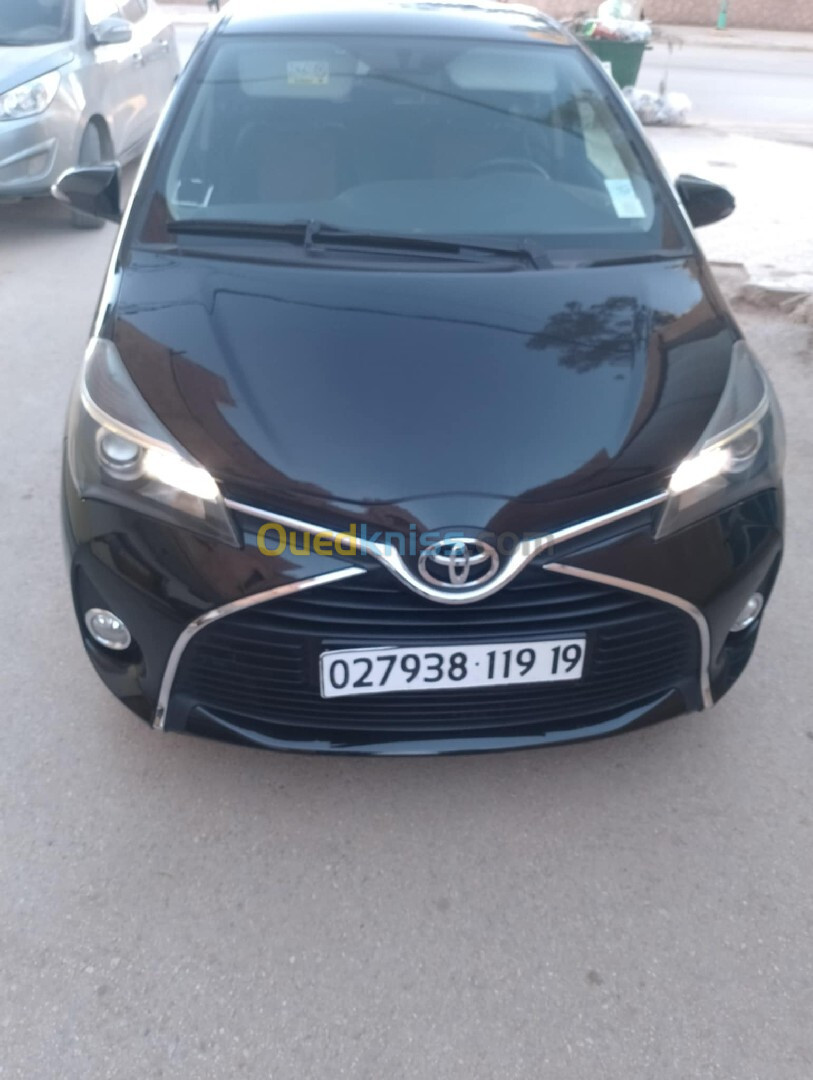 Toyota Yaris 2019 Lounge CVT