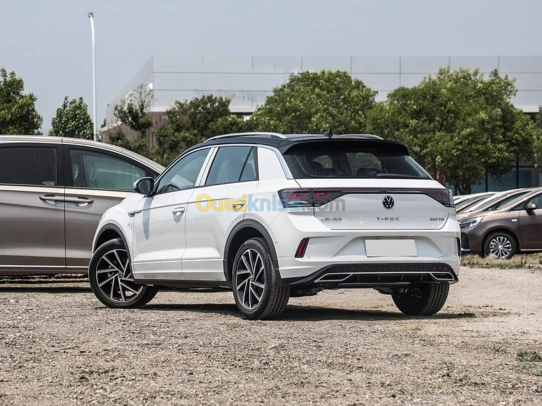 Volkswagen T-Roc 2024 