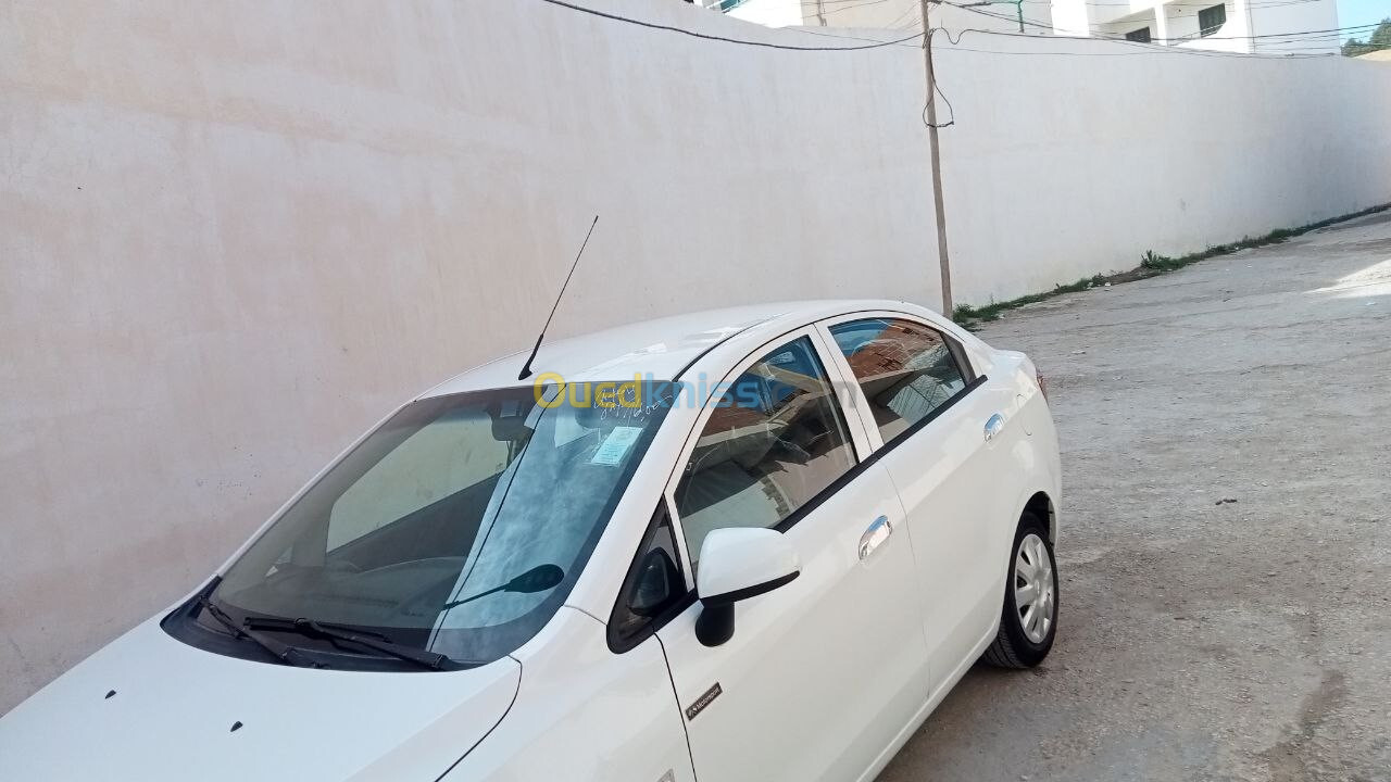 Chevrolet Aveo 4 portes 2013 Elegance Plus