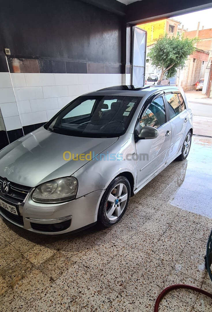 Volkswagen Golf 5 2004 Carat