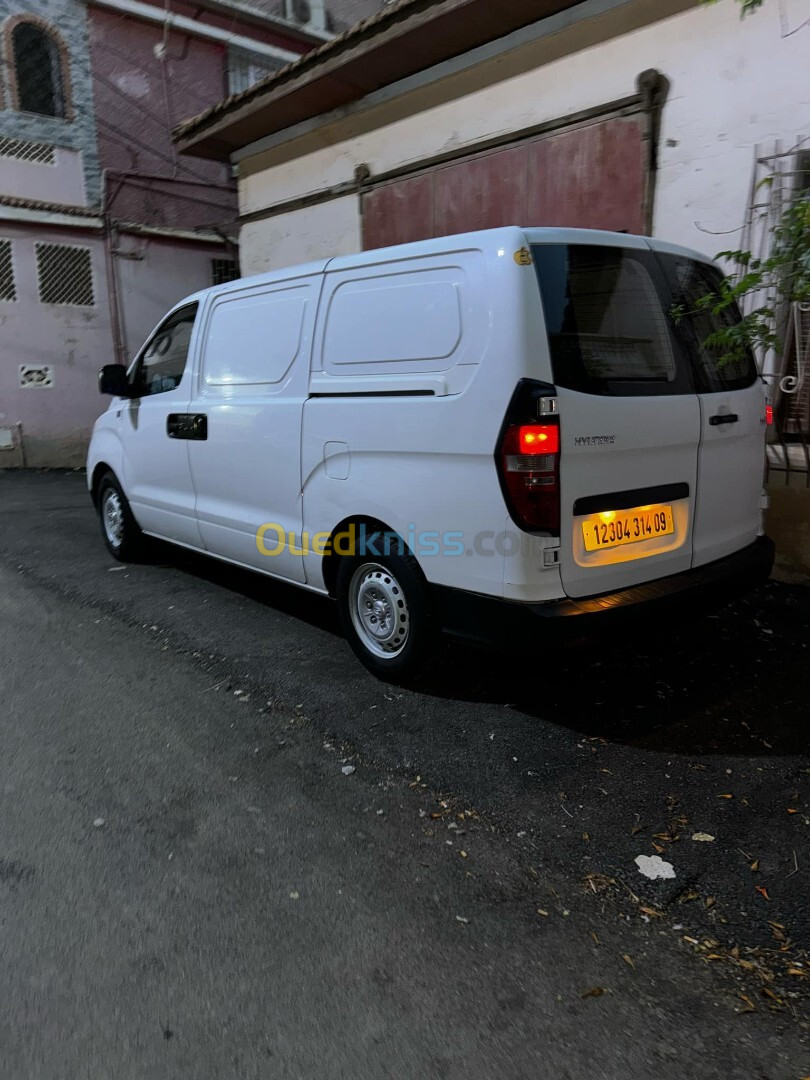 Hyundai H1 2014 H1