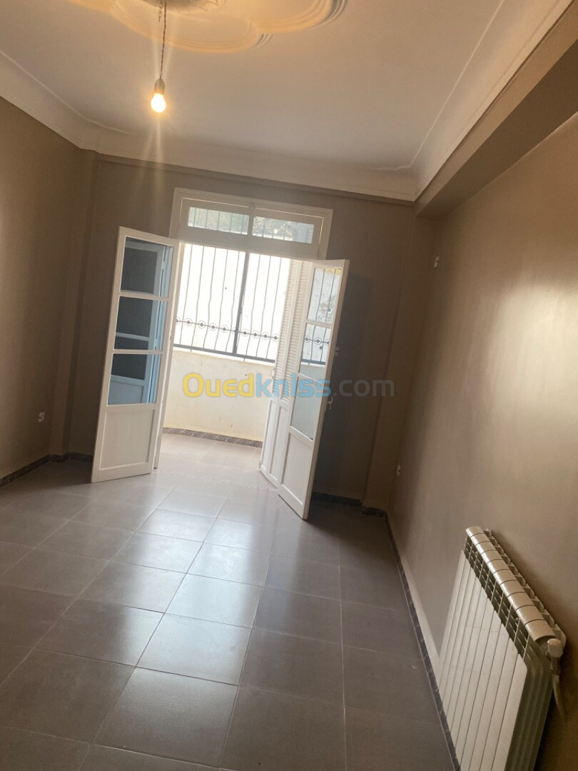 Location Appartement F3 Tizi Ouzou Boghni