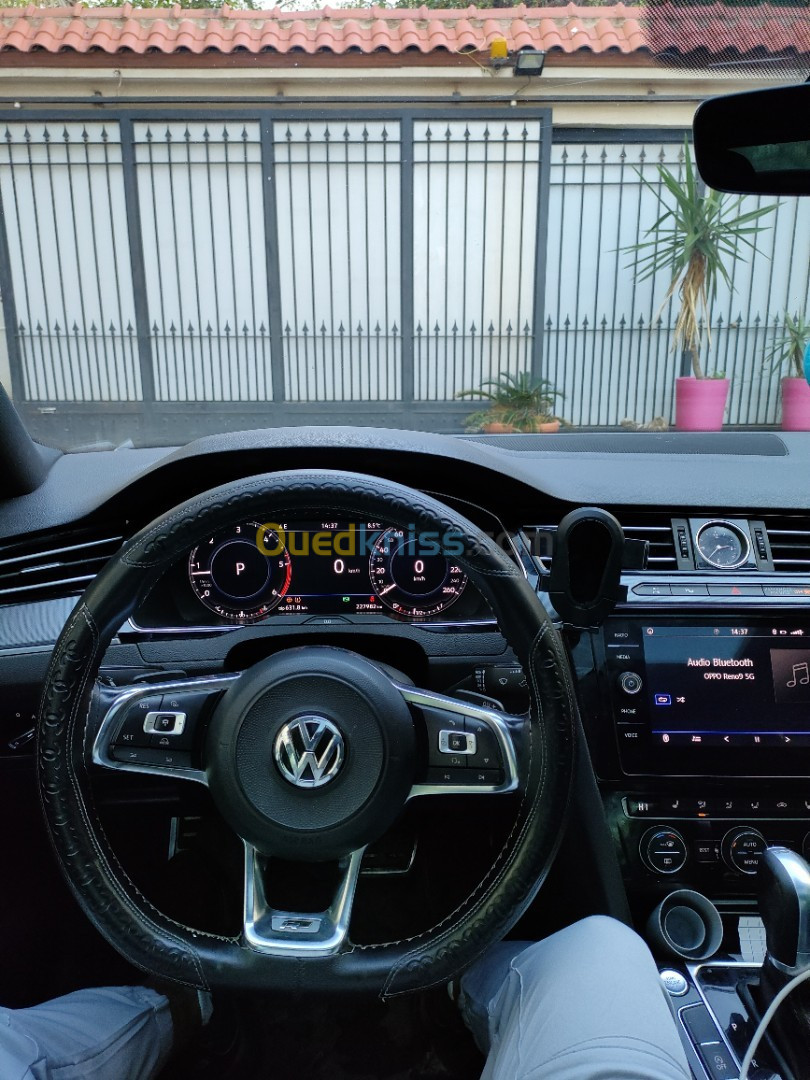 Volkswagen Passat 2018 R Line