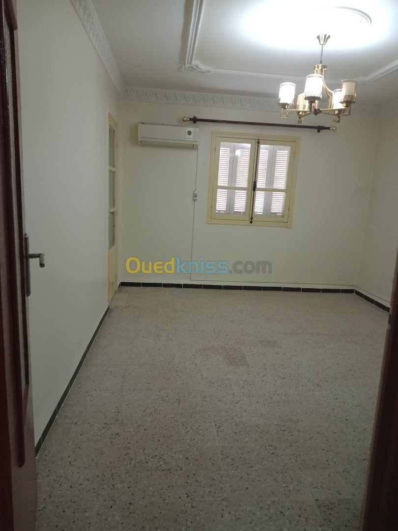 Location Appartement F5 Constantine Constantine