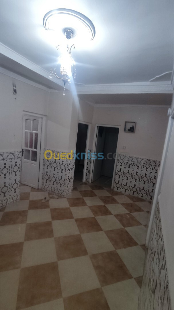 Vente Appartement F3 Aïn Defla Sidi lakhdar