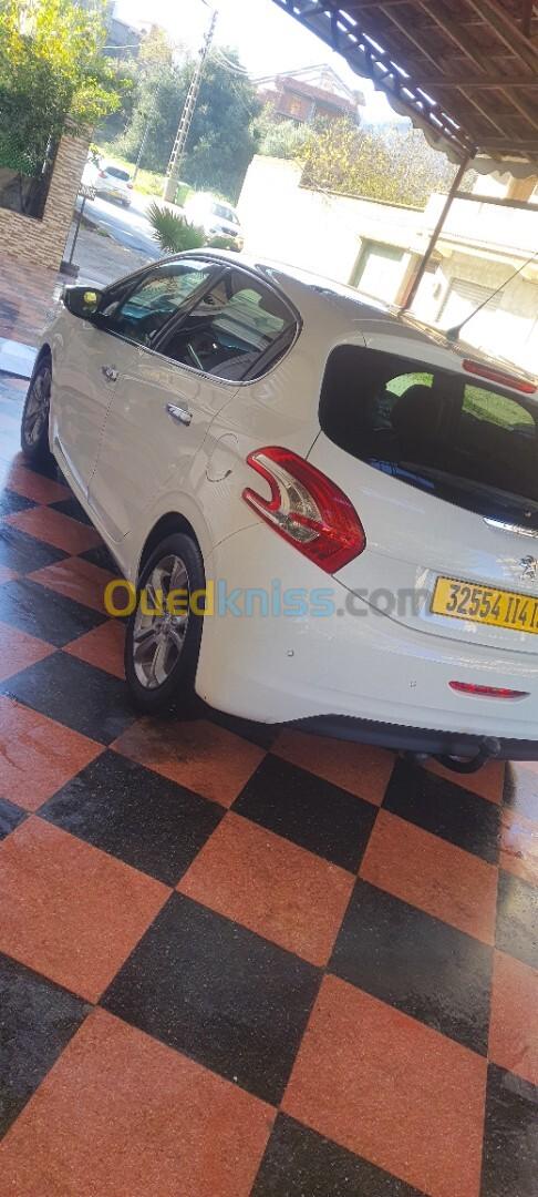 Peugeot 208 2014 Allure