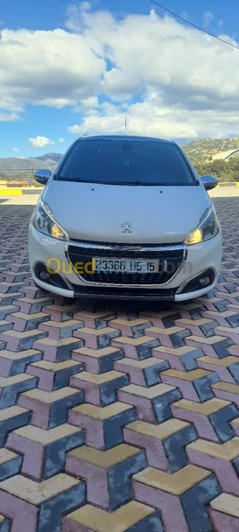 Peugeot 208 2015 Allure Facelift