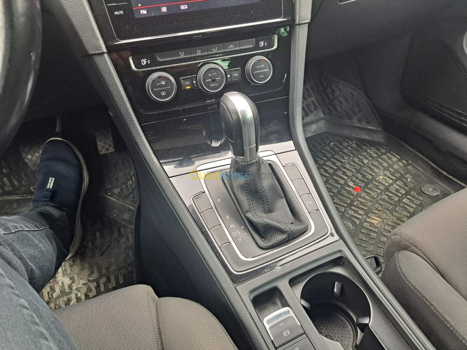 Volkswagen Golf 7 2019 DRIVE