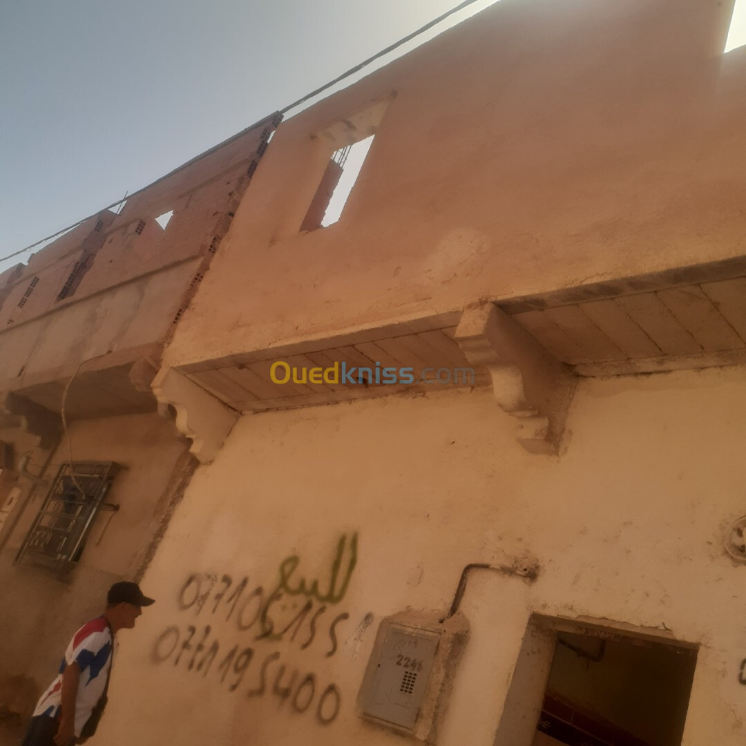 Vente Villa Laghouat Kheneg