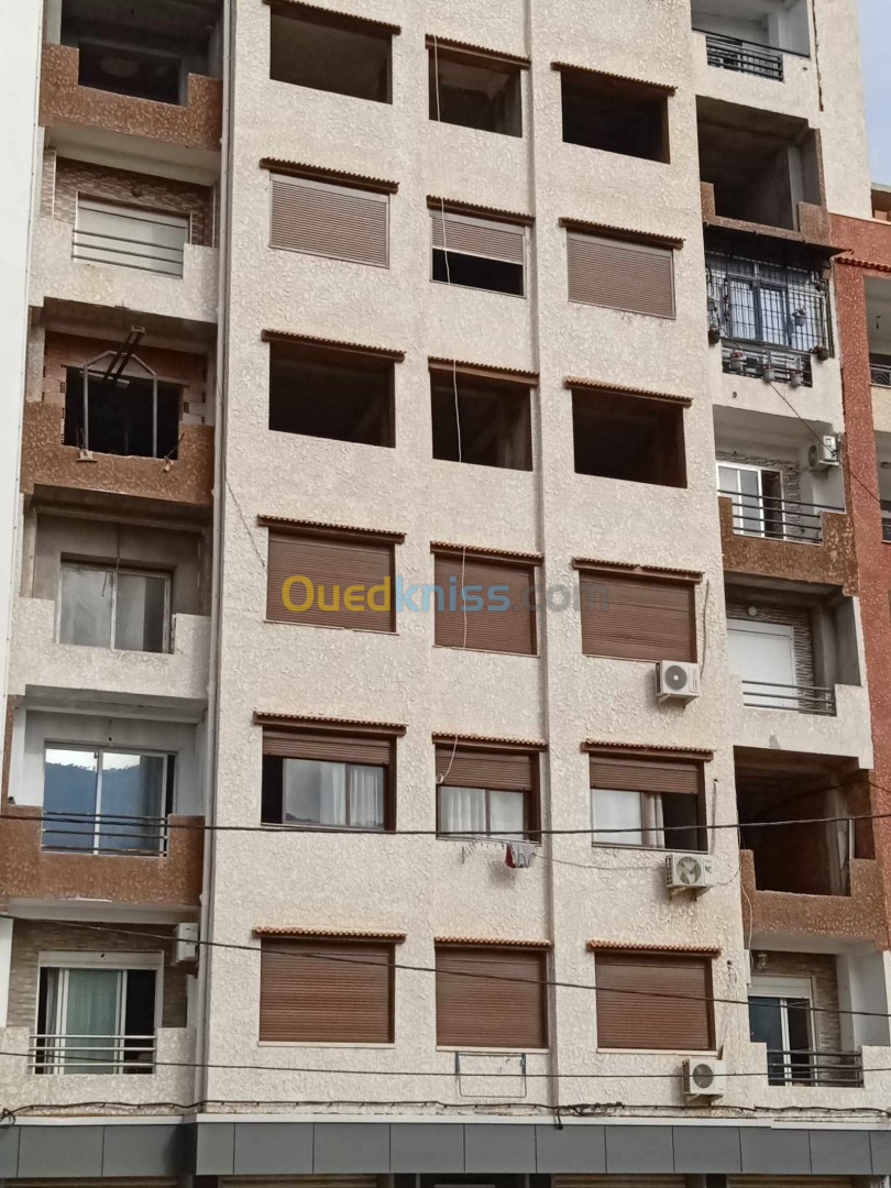 Vente Appartement F4 Tizi Ouzou Azeffoun