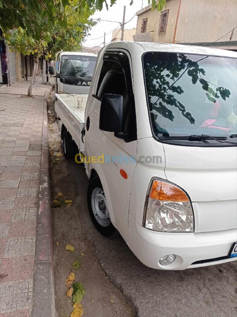 Hyundai H100 2010