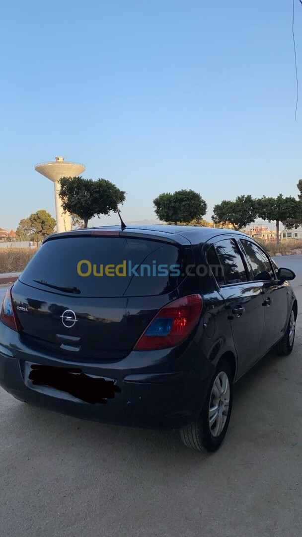 Opel Corsa 2010 Enjoy Pack