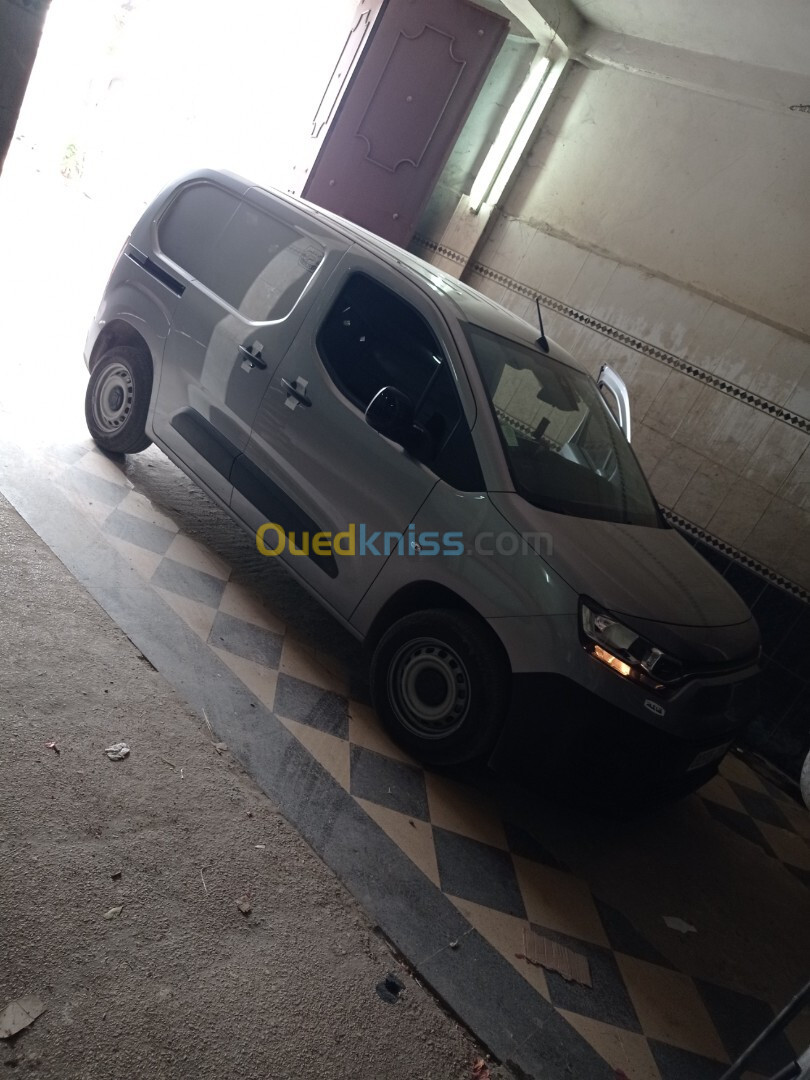 Fiat Doblo fiat 2024 2024