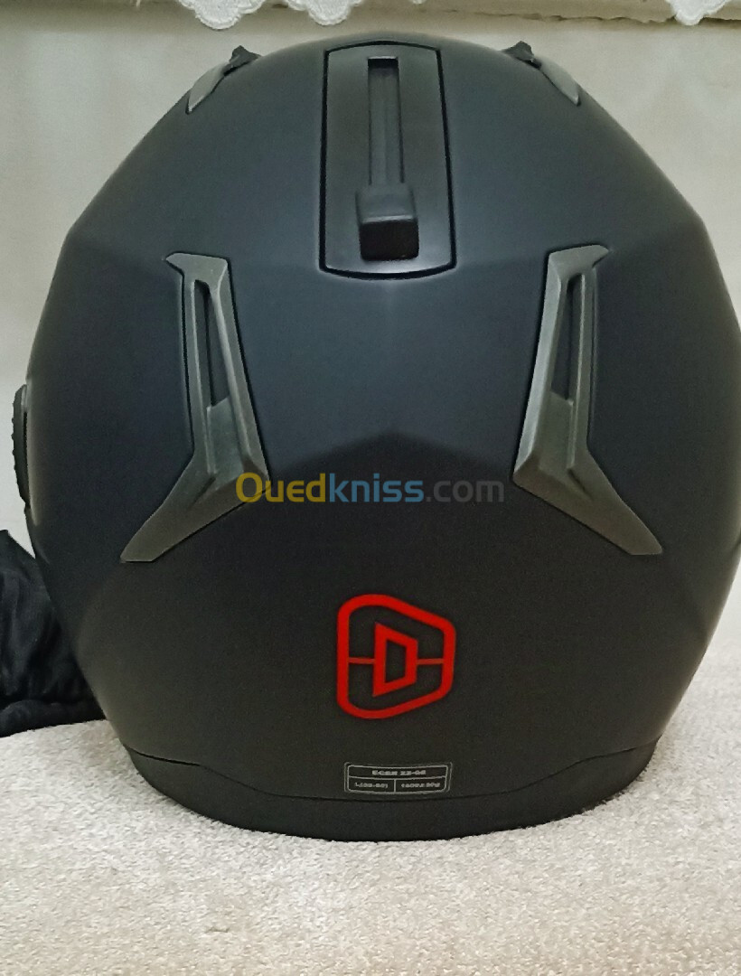 Casque moto intégral homologué 