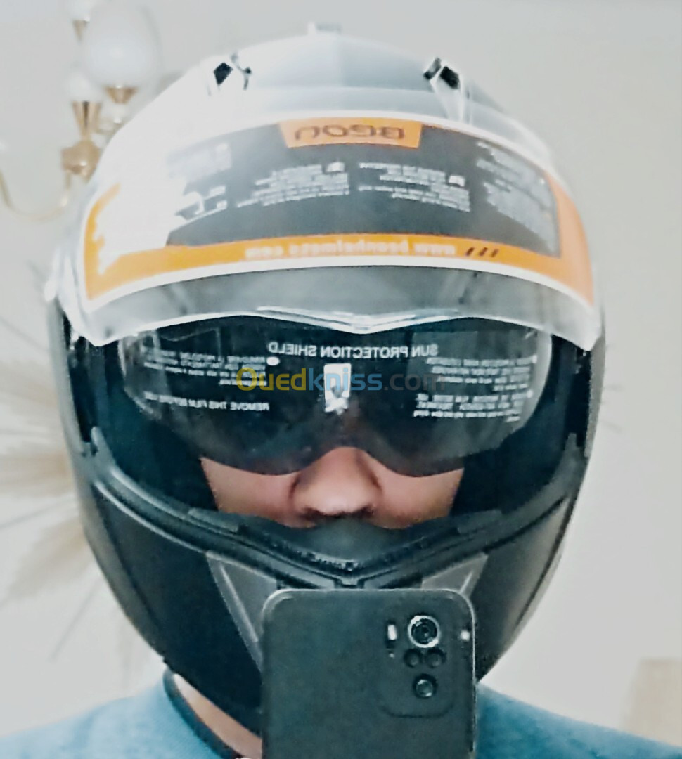 Casque moto intégral homologué 