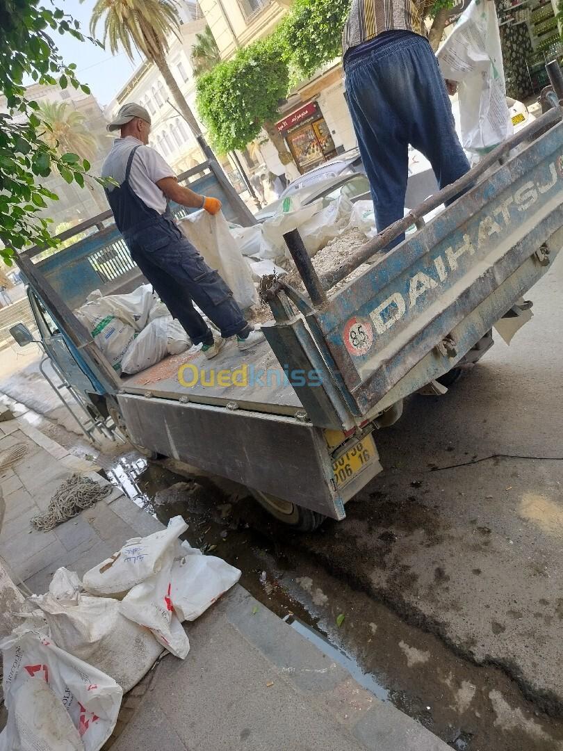 Charge Et Décharge La Casse Sur Alger boumerdes Transport Déchet Et Case Espace Vert. Tout