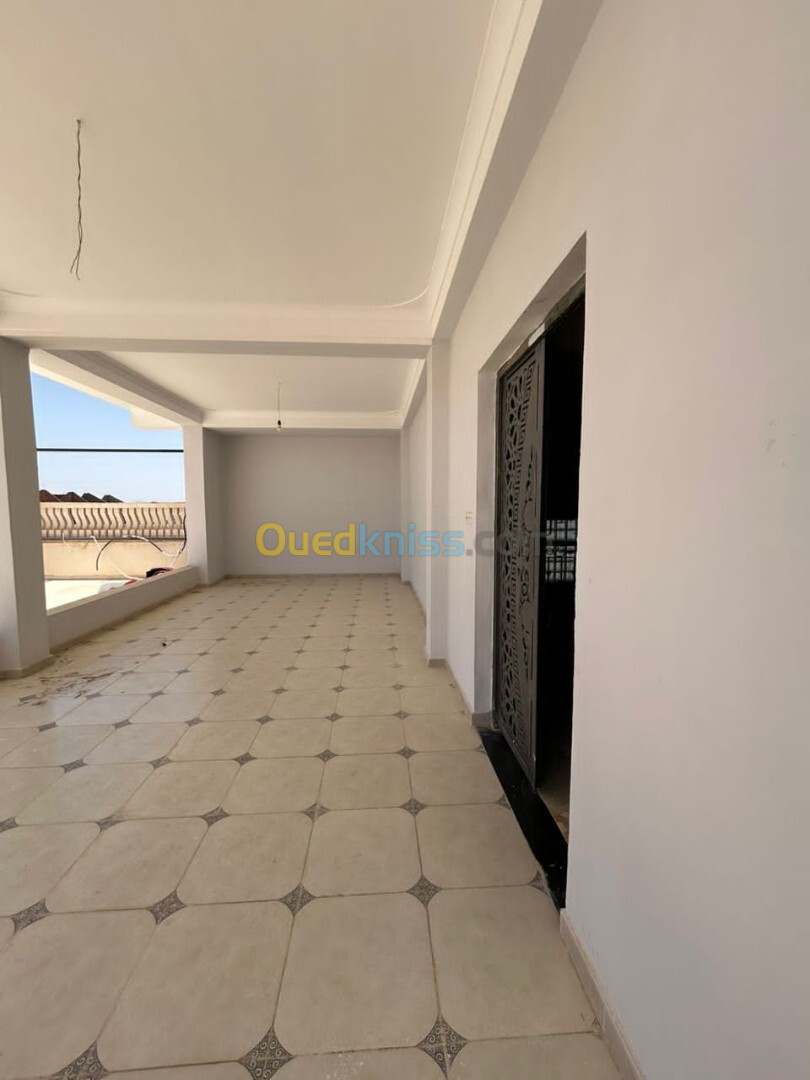 Vente Villa Oum El Bouaghi Oum el bouaghi