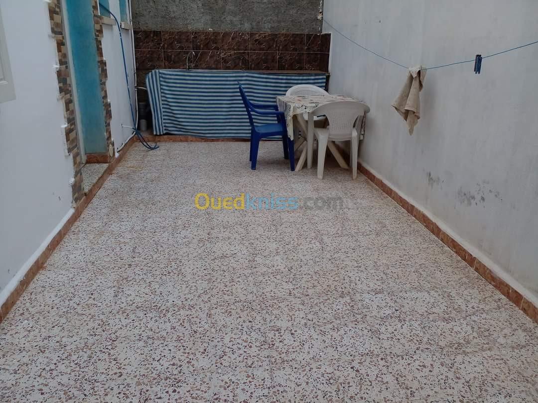 Location vacances Appartement F3 Tizi Ouzou Tigzirt