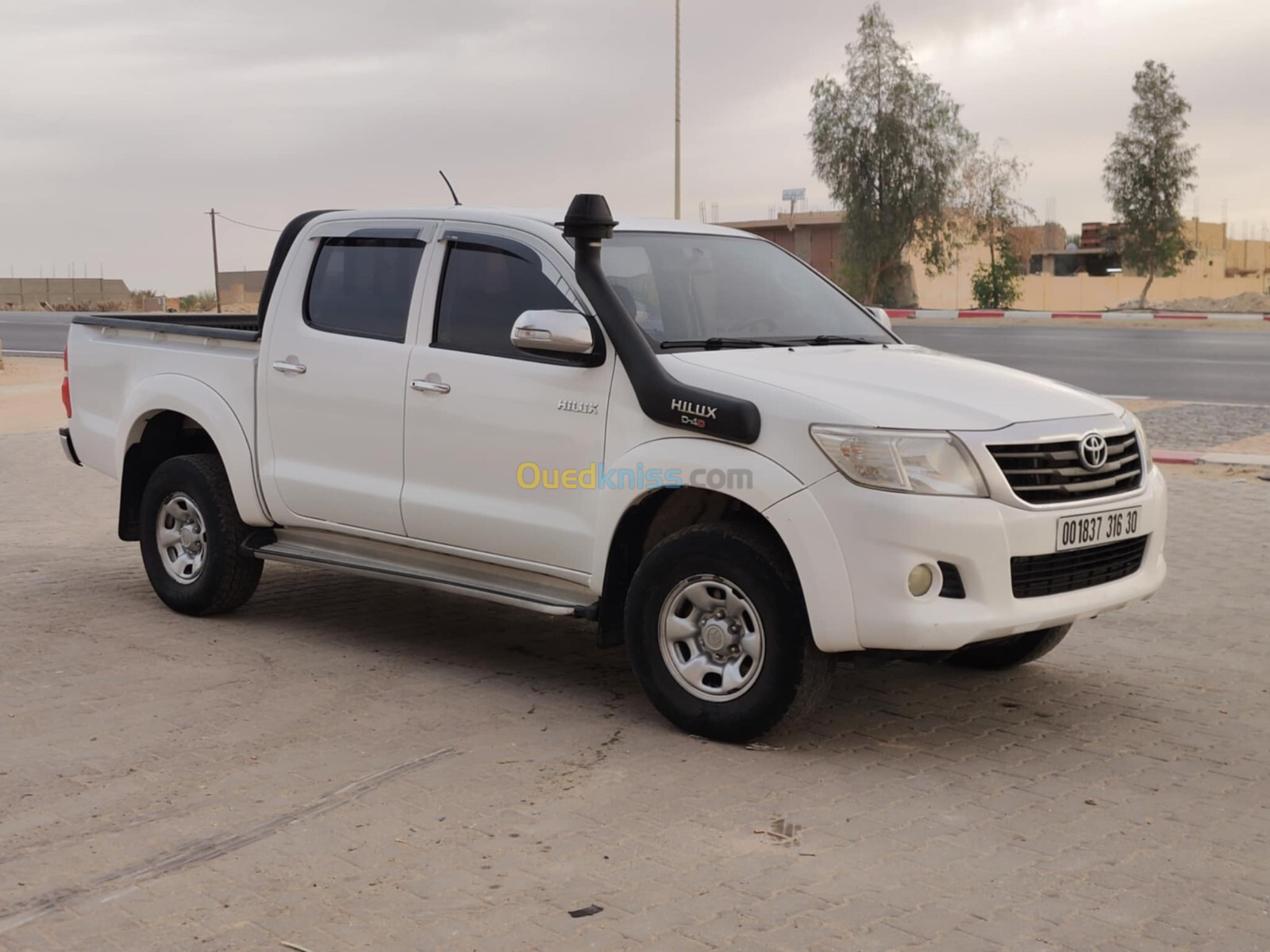 Toyota Hilux 2016 LEGEND DC 4x4 Pack Luxe