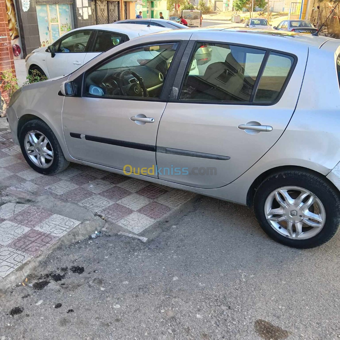 Renault Clio 3 2008 Exception