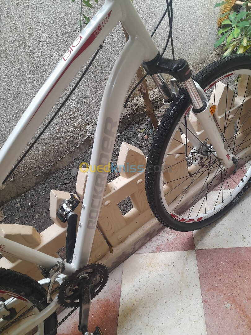 Vélo vtt b'twin rockrider française la taille 29 xxl