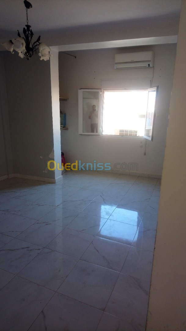 Vente Appartement F3 Alger Zeralda