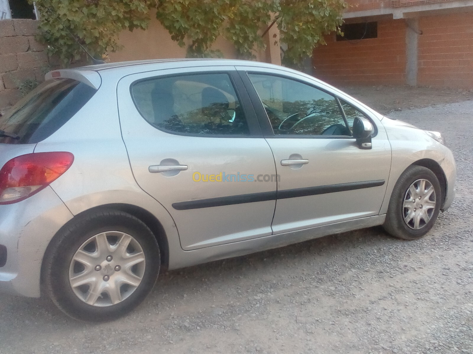 Peugeot 207 2011 207