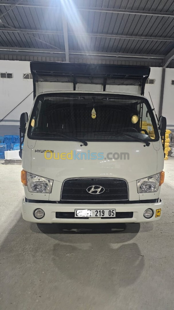 Hyundai H78 2019