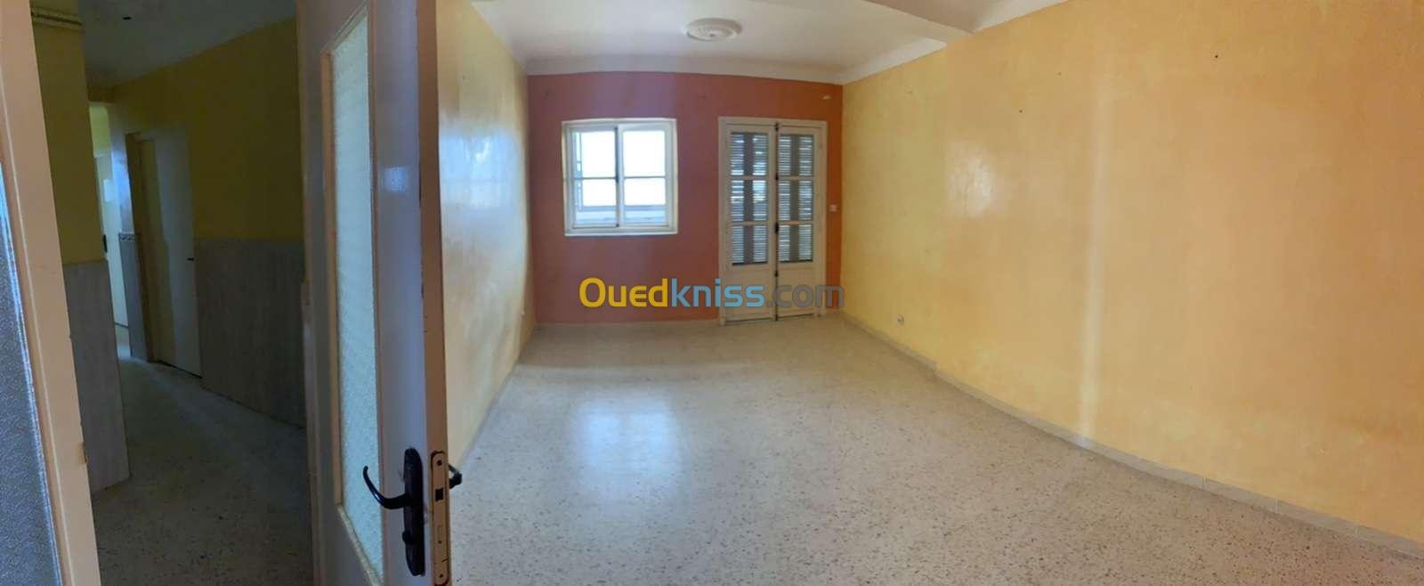 Vente Appartement F4 Alger Ain benian