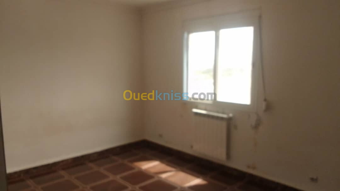 Vente Appartement F3 Alger Bordj el bahri