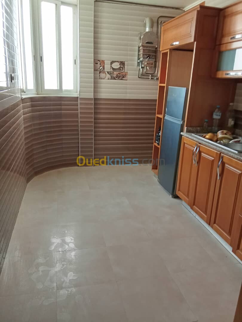 Vente Appartement F3 Alger Bordj el bahri