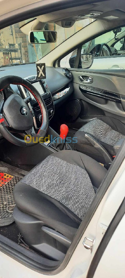 Renault Clio 4 2014 Exception